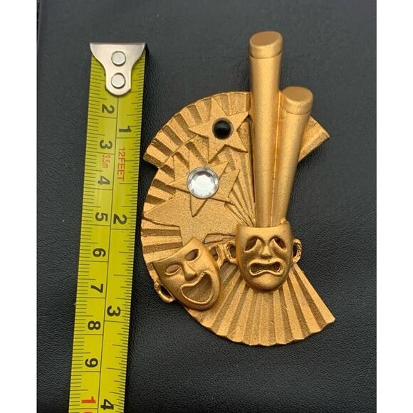 Vintage Gold Tone Theater Drama Mask Comedy Tragedy Large Brooch Rhinestones - Picture 3 of 4